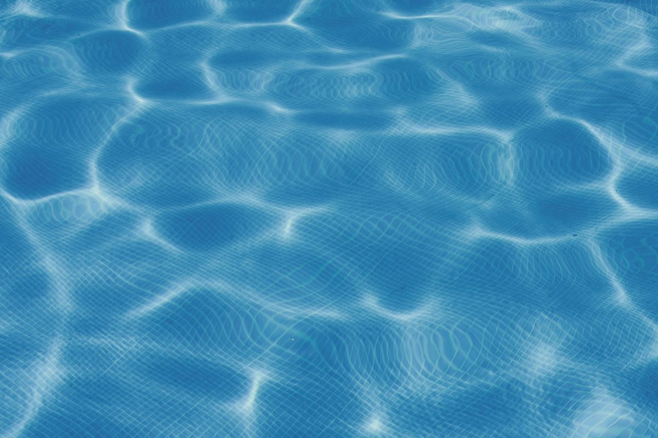 20enne morto in piscina