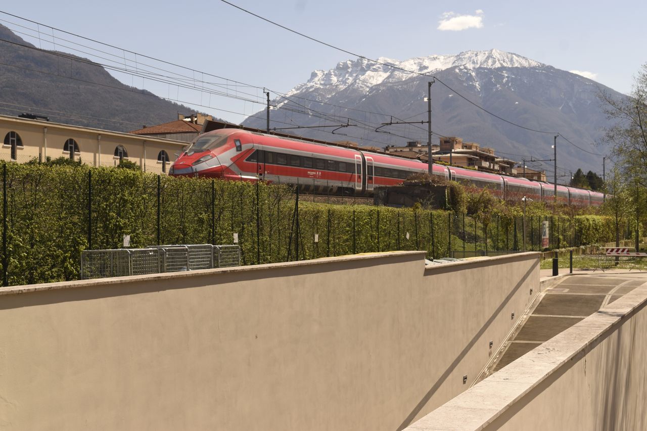Elettrotreni